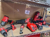 Milwaukee tools lot of 7 pcs contents on the