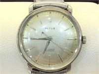 Vintage Altus Men’s Automatic Watch - Running -