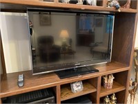 40" Samsung Flat Screen TV