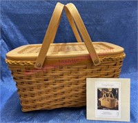 2000 Longaberger Founder's Market basket w/ lid