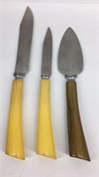 Set of 3 Bakelite Handled Serving Knives