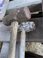 2 SLEDGE HAMMERS