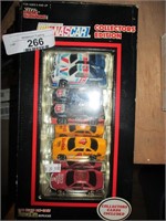 4 PIECE COLLECTOR EDITION 1:64 SCALE