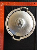 Everlast aluminum bowl with lid