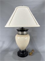 Nice Classic Design Table Lamp -Matches lot 128