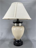 Nice Classic Design Table Lamp -Matches lot 122