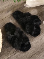 Criss Cross Fluffy Slippers (size XL)