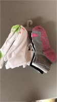 10 PAIRS OF WOMENS LARGE ANKLE SOCKS NEW OPEN