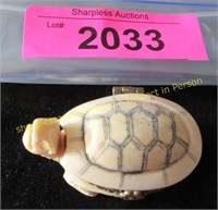 Scrimshaw turtle pill box