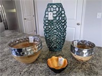 4PC VASE & BOWLS