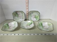 SAET OF 4 HANDPAINTED NAPIES R.S GERMANY 4.5"X4."