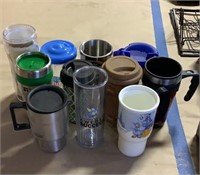 Lot of coffee cups & cups