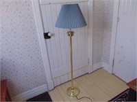 60" BRASS FINISH FLOOR LAMP