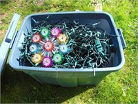 LARGE LOT OF CHRISTMAS LIGHTS WITH TOTE
