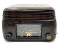 Vintage General Electric Radio 11.5” x 7” x 7.5”