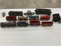 vintage Train set - 8 cars, tracks & controller