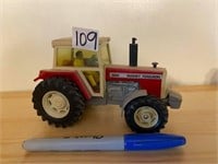 SMALL TRACTOR