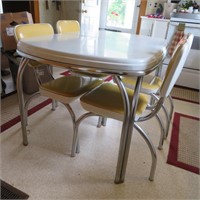 Vintage Kitchen Table & Chairs