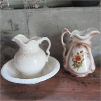 Pitcher and Basin, Pitcher