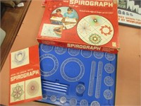 SPIROGRAPH WITH BOOKLET