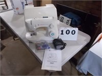 Singer Simple 3337 Sewing Machine