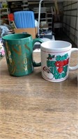 CHRISTMAS COFFEE CUPS