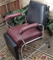 Adjustable Reclining Shampoo Barber / Salon Chair