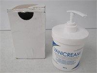 "As Is" Vanicream Moisturizing Cream (packaging