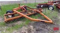 Manufacturer unknown 10’ Rock Rake