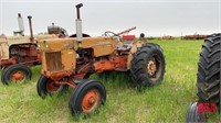 Case 600 Tractor w/ 4 cyl. Engine,