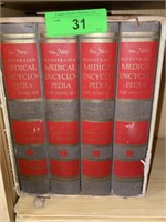 ILLUSTRATED MEDICAL ENCYCLOPEDIA SET