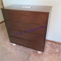 4 DRAWER DRESSER-APPROX 3FT TX3FT WX17"D