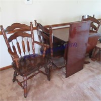 DROP LEAF TABLE W/DROP LEAF & 4 CHAIRS