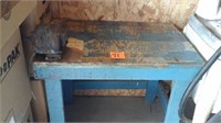 Workbench with grinder
