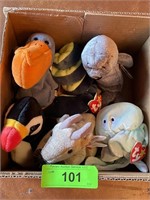 6 BEANIE BABIES