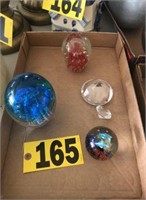 Paper weights