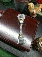 Glass knob