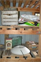 Metal Bushel Basket/Wooden Crates/Feed Bags