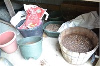 planters, pots potting soil