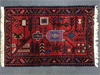 Oriental Rug 31" x 46.5" Wool