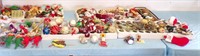 LARGE GROUP OF CHRISTMAS ORNAMENTS & DECORATIONS
