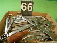 Flat of Wrenches & 1 Screwdriver