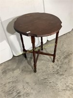 Spindle Leg End Table