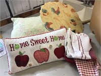 Decorator pillows, hand towels