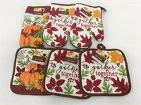 6 New Perfect Harvest Pot Holders & Oven Mitts