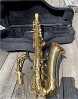 CG Con Saxophone & Case