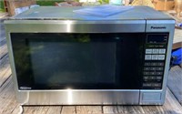 Panasonic Stainless Front Microwave