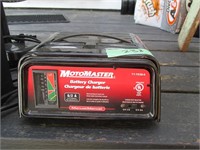 Battery Charger-Like New