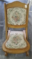 Beautiful Vintage Light Wood Folding Rocking Chair