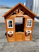 New Cedar Play House Made By Backyard Discovery
